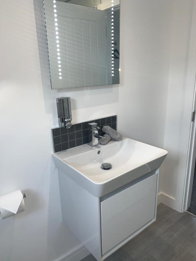 Rosemary House Brs Airport Accommodation Winford Екстер'єр фото