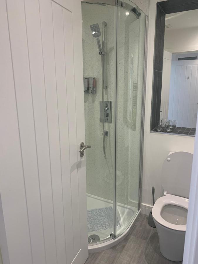 Rosemary House Brs Airport Accommodation Winford Екстер'єр фото